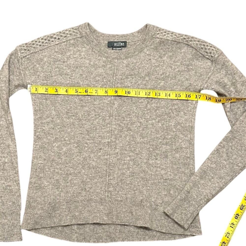 Griffen 100% Cashmere Crewneck Sweater Gray XS Textured Shoulder Detail - Picture 11 of 12